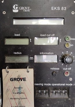 EKS 83 - load moment indicator